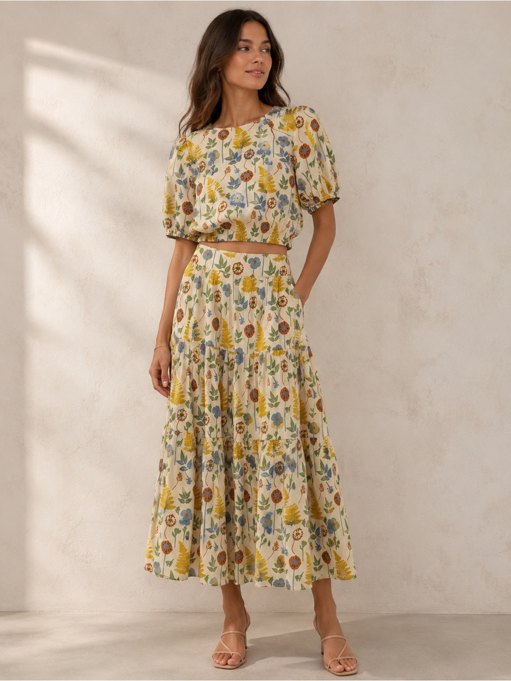 Gigio Floral Tiered Midi Skirt and matching top. Sz S